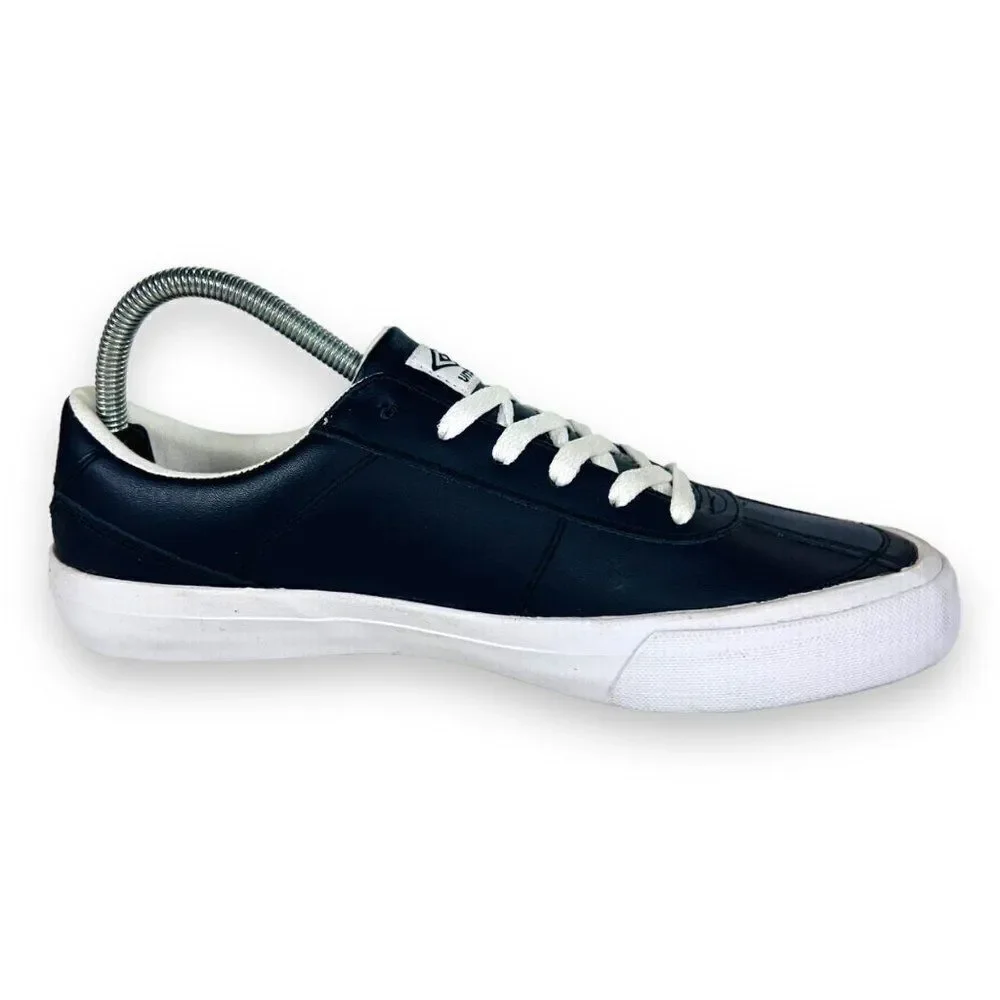 Umbro Brooklyn Leather Casual Shoes Navy / White UML1002SL Men's 8‎